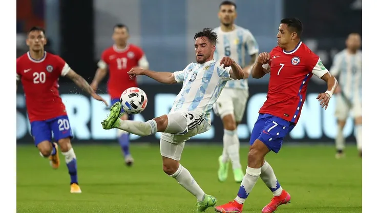 Alexis fue otra vez vital con la Roja
