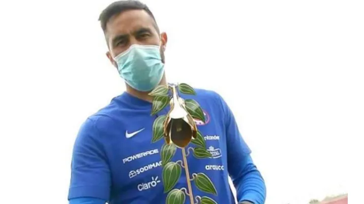 Claudio Bravo se consagra en el Copihue de Oro.