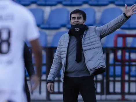 Quinteros: "Colo Colo debe volver a estar en los primeros lugar"