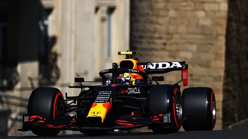 Los Red Bulls fueron los más rápidos de las practicas 1 y 2 con Max y Checo liderando cada etapa.