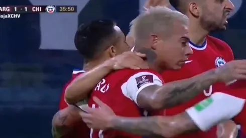 Alexis le hizo un sutil llamado de atención al jugador del AS Mónaco.