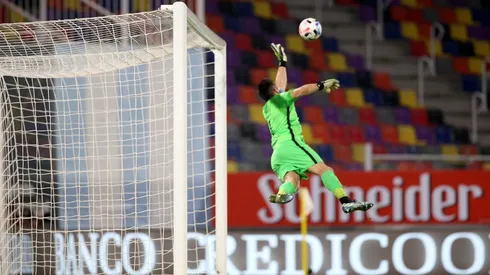 Argentina y Chile se enfrentan en Santiago del Estero por las Eliminatorias a Qatar 2022.