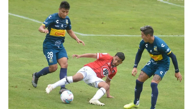 Horario: Huachipato busca escalar ante un envalentonado Everton