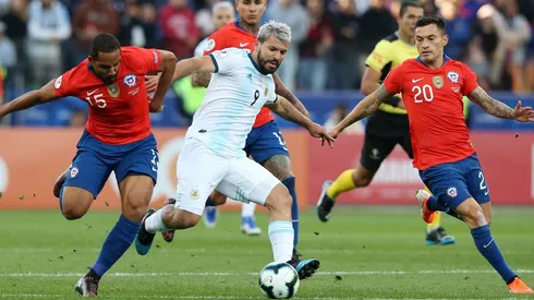 Chile y Argentina animan uno de los partidos más importantes de la fecha
