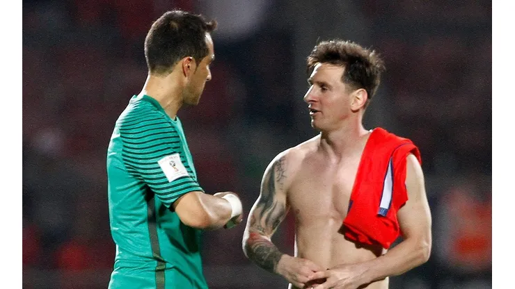 Messi y Bravo se han encontrado casi 20 veces en una cancha