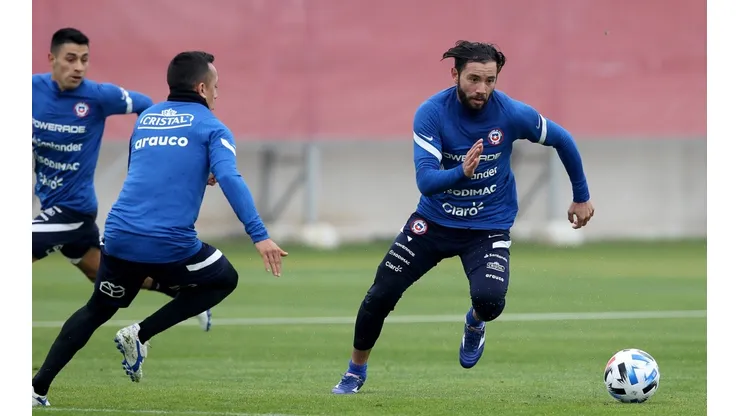 Mena es la gran carta por izquierda de la Roja
