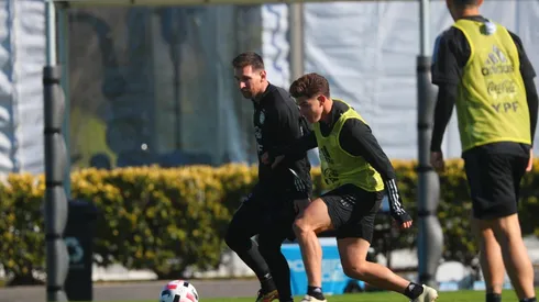 Lionel Messi encabeza a la Selección Argentina frente a Chile.