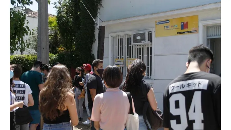 Para los estudiantes de educación superior el Pase Escolar tiene un valor $1.100 pesos.