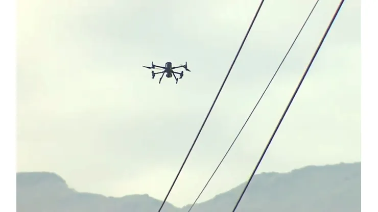 El drone sapo que recorrió los cielos de Juan Pinto Durán durante la jornada de trabajos de la selección chilena