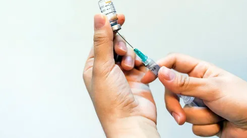 ¿Desde cuándo se vacunan a menores de edad en Chile?