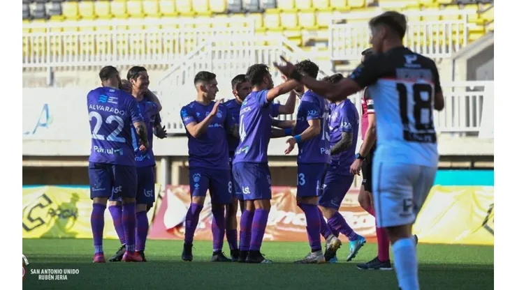 SAU se estrenó con un empate ante Limache.
