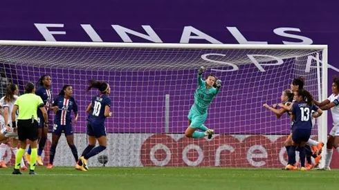 Tiane Endler dejó su arco en cero, en empate clave del PSG