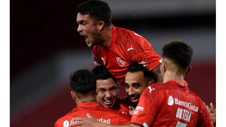 Independiente viene de dejar en el camino a Estudiantes de La Plata por definición a penales.