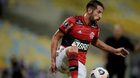 Huaso Isla fue titular en victoria del Flamengo