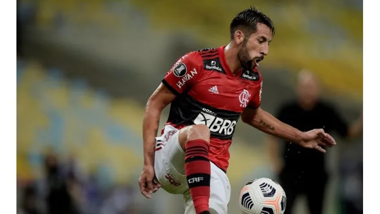 Huaso Isla fue titular en victoria del Flamengo