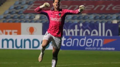 Augusto Batalla festeja: triunfo y punta para O'Higgins en la novena fecha.