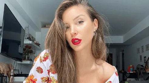 La influencer contestó preguntas de sus seguidores en la red social.