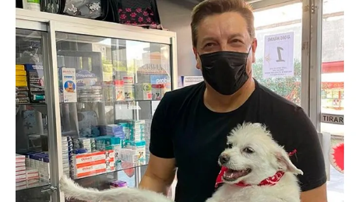 El periodista dedicó tierno mensaje a su mascota.