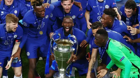 Chelsea levanta su segunda Champions League de la historia tras derrotar al Manchester City.