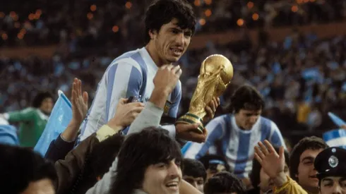 Daniel Passarella ya palpita un nuevo choque entre Argentina y Chile.