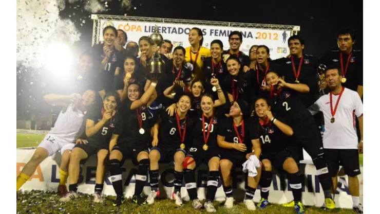 Colo Colo femenino ganó la Libertadores el 2012 en Brasil