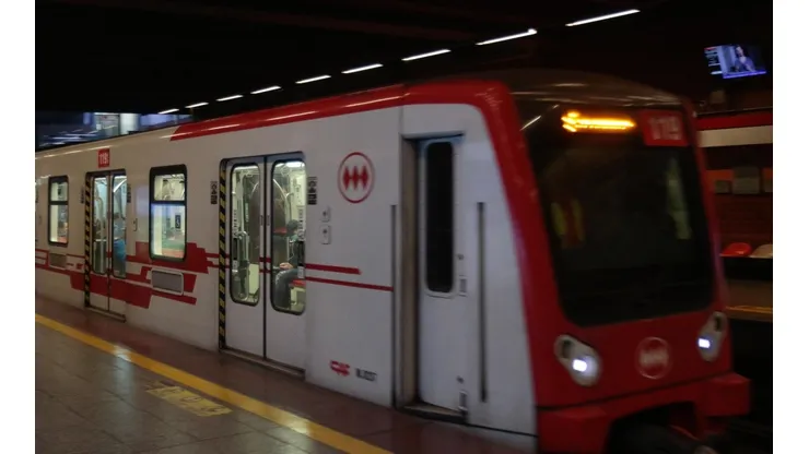 Conoce el horario del tren subterráneo