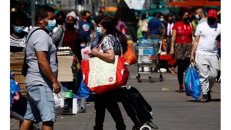 El comercio tendrá que adaptarse en las comunas que retroceden a Fase 1.