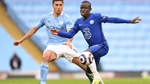 Kanté jugando contra el City, situación que se repetirá en la final de la Champions