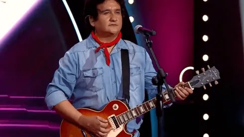 Hugo Martínez, el imitador de John Fogerty, en el escenario de Yo Soy.