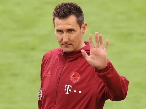 El drama de Klose: debe permanecer inmóvil por grave afección