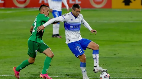 Luciano Aued abrió la cuenta de Universidad Católica ante Atlético Nacional.