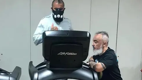 Vidal entrenando junto a su PF Juan Carlos Ramírez