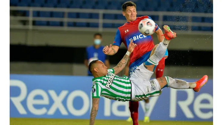 La UC tiene la primera opción de avanzar a octavos de Copa Libertadores.