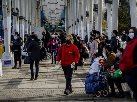 ¿Cómo puedo viajar a otra región y a qué comunas?