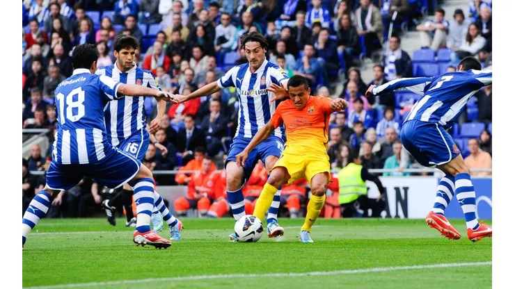 Alexis brilló ante el Espanyol con un golazo