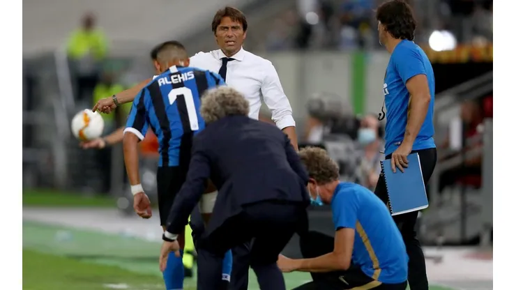 Conte ya no es más el entrenador de Inter