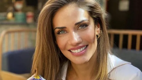 Carolina de Moras es la conductora del programa en Instagram Velvet al Desayuno.