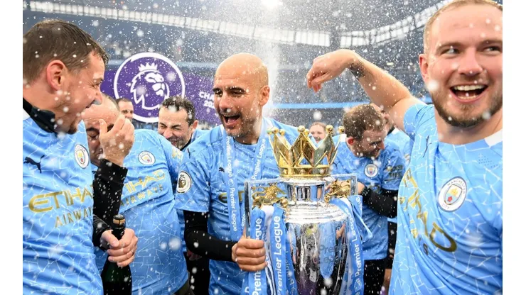 Guardiola ganó la Premier League mirando para atrás