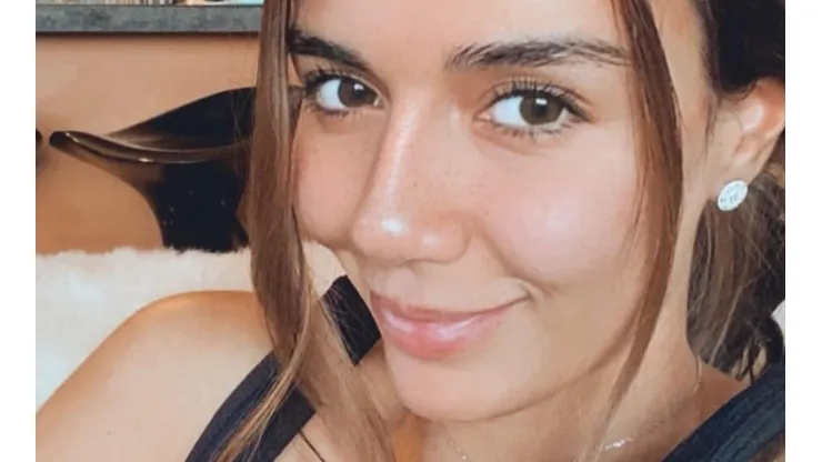 Steffi Méndez aguantó todo lo que pudo con la incógnita, hasta que reveló la identidad de su galán.