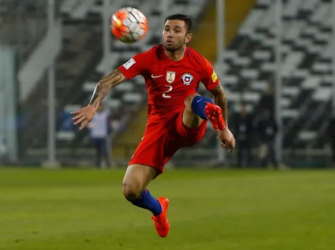 El gran presente de Mena en Racing lo pone de vuelta en La Roja