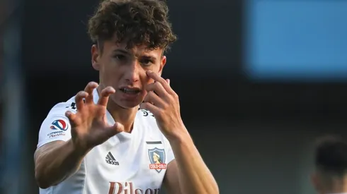 Luciano Arriagada celebrando ante Huachipato