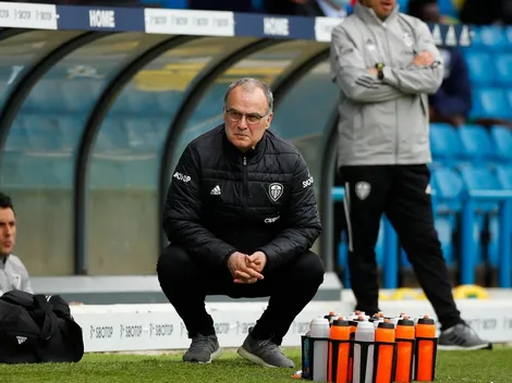 ¡Rockstar! Le piden a Bielsa intercambiar chaquetas