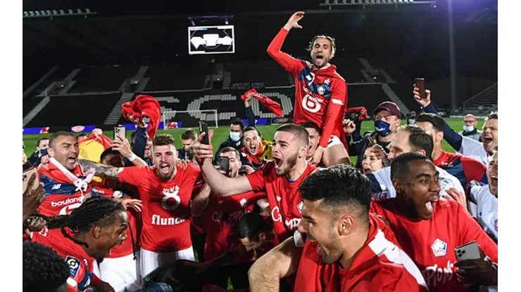 El Lille le gana a lucha por el título al PSG y es campeón de la Ligue 1 en Francia.