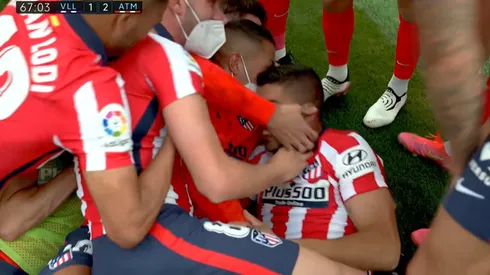 Gol de Luis Suárez para dejar al Atlético Madrid casi campeón.