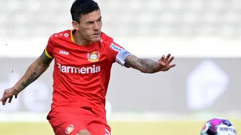 Charles Aránguiz y Bayer Leverkusen cierran sextos en la tabla de la Bundesliga.