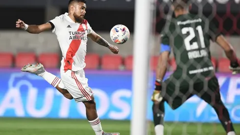 Paulo Díaz será sometido a un PCR para descartar coronavirus