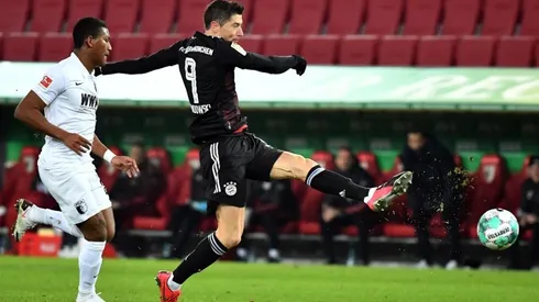 Robert Lewandowski volvió a romperla: llegó a 40 goles en la temporada e igualó el récord de Gerd Müller.