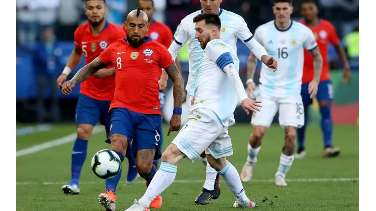 El covid-19 complica la realización de la Copa América en Argentina.