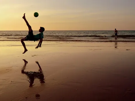 Los 21 clubes en el mundo que alucinan con el mar