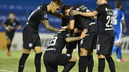 San Lorenzo deja en dos la lucha por el grupo de Huachipato en Copa Sudamericana.